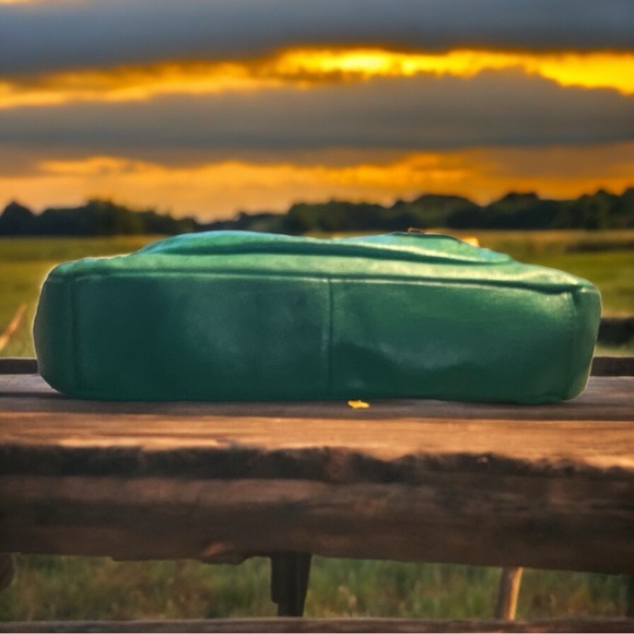 COPY - Emma Fox leather green Satchel/Shoulder bag with gold tone hardwares and… - Picture 8 of 10